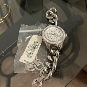 Silver fossil watch with braided brand extra links worn once good condition